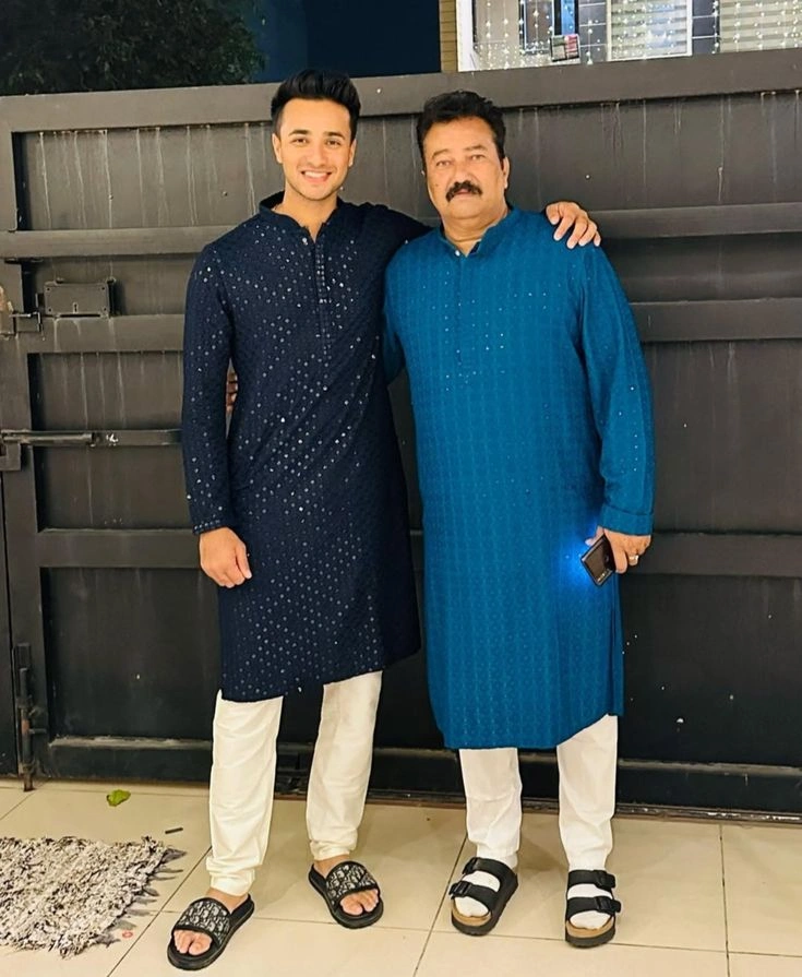 Abhishek Sharma Father