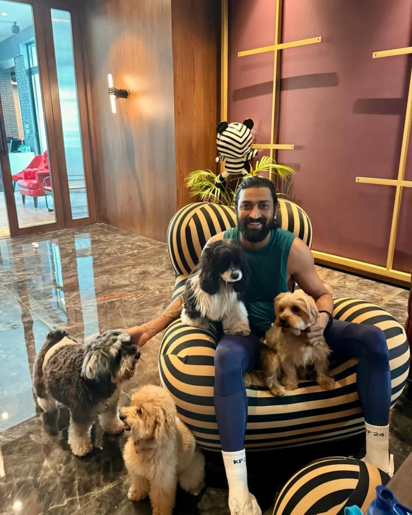 Krunal Pandya Net Worth In Rupees